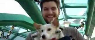 Jolly on the escalator